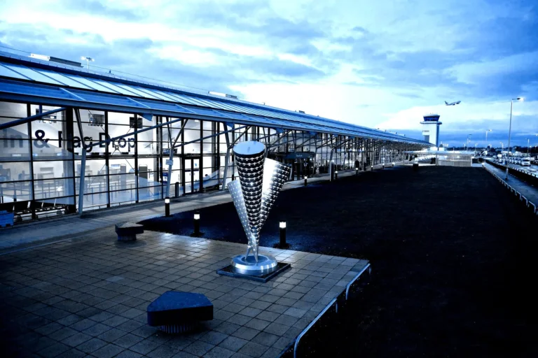Southend airport transfer